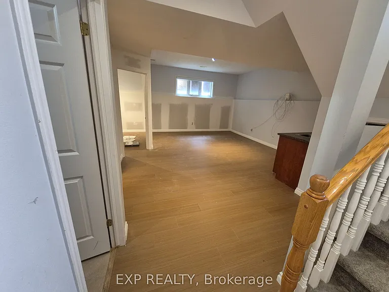 2 Maple Park Point — Photo 17