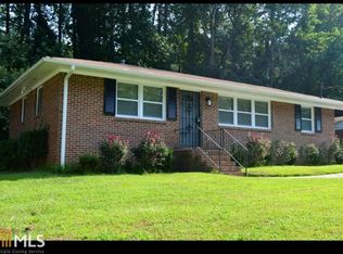 2774 Carriage Ln, College Park, GA 30349