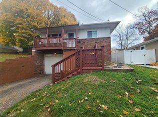 1849 10th St SW, Akron, OH 44314