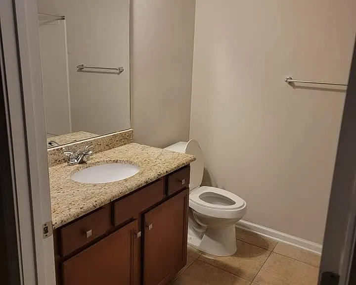 409 Southwood Way — Photo 11
