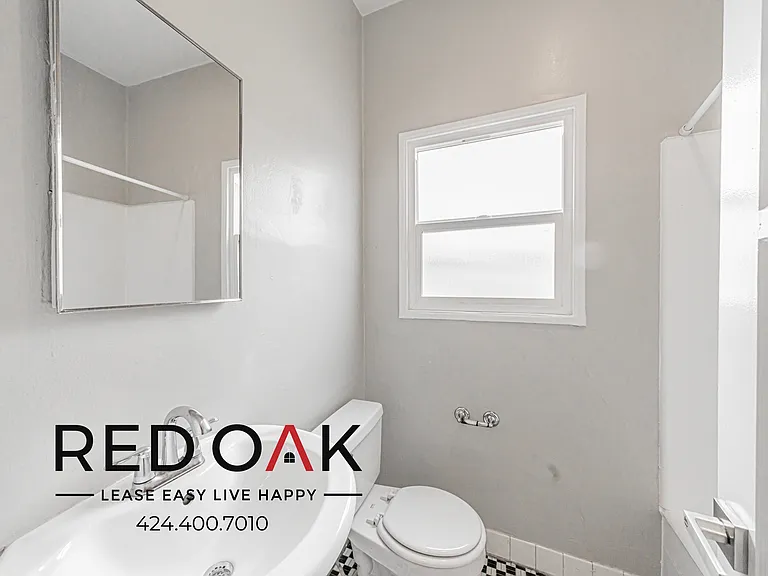 366 N Hayworth Ave #204 — Photo 10