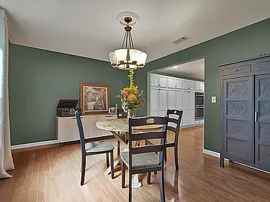 804 Cloverview Dr — Photo 18