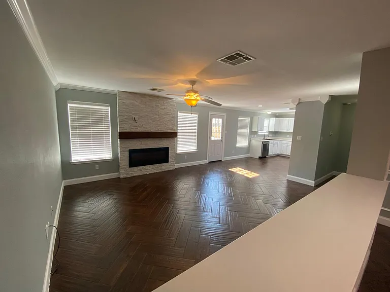 213 Remington Run — Photo 8
