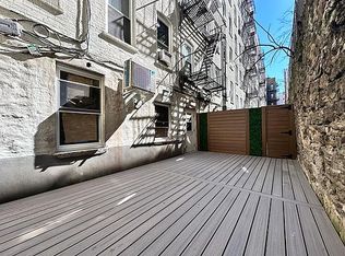 66 W 107th St #D, New York, NY 10025