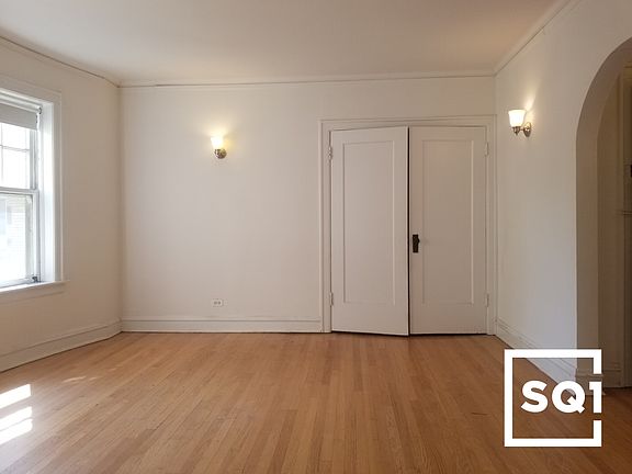 4th image of 1600 W Sunnyside Ave #1610-2E