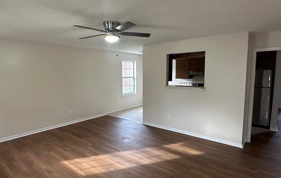 1st image of 5324 Pandoria Ave