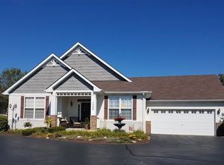 1724 Devonshire Ln, Shorewood, IL 60404