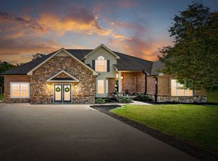 1365 Norman Ln, Clarksville, TN 37040
