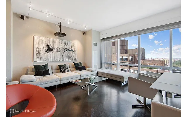 Rented by Douglas Elliman | media 11