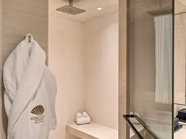 685 5th Avenue image 7 of 17