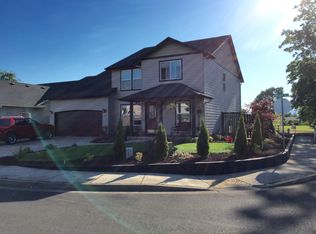 322 Walnut St, Junction City, OR 97448