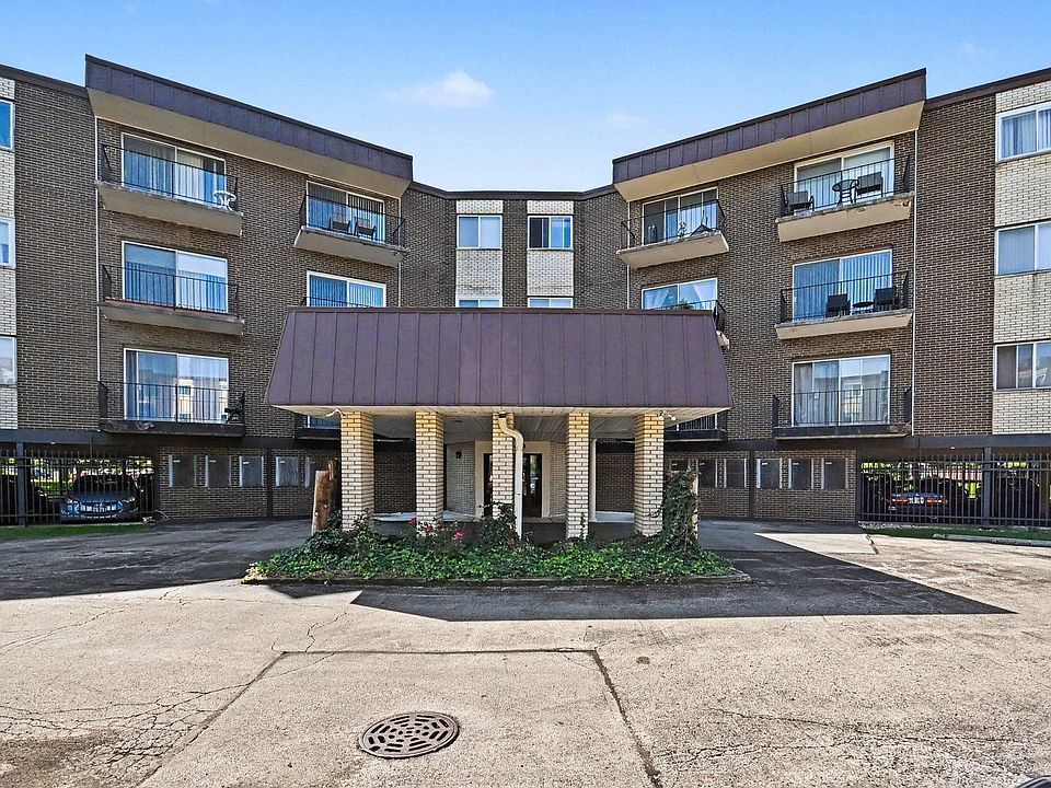 1st image of 9840 S Pulaski Rd APT 314