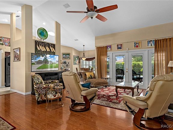 5th image of 4400 N Lake Vista Trl