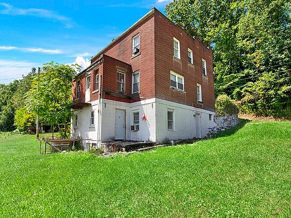 3rd image of 140 Smartnick Rd