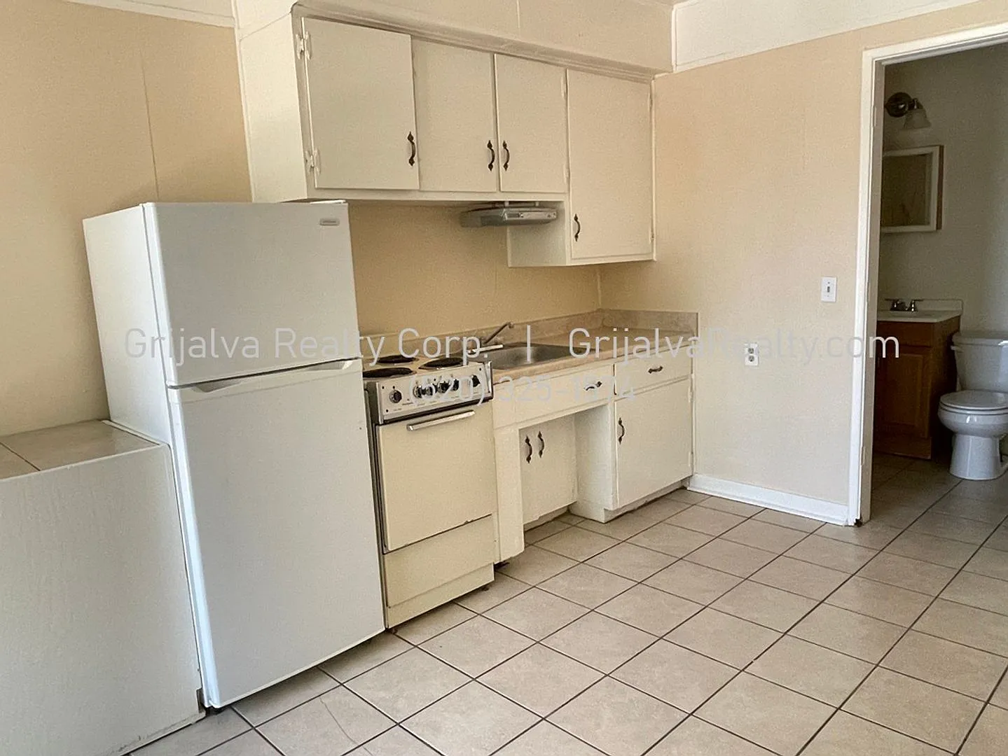 2137 Belvedere Maintenance — Photo 4