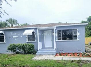 247 W 25th St, Riviera Beach, FL 33404