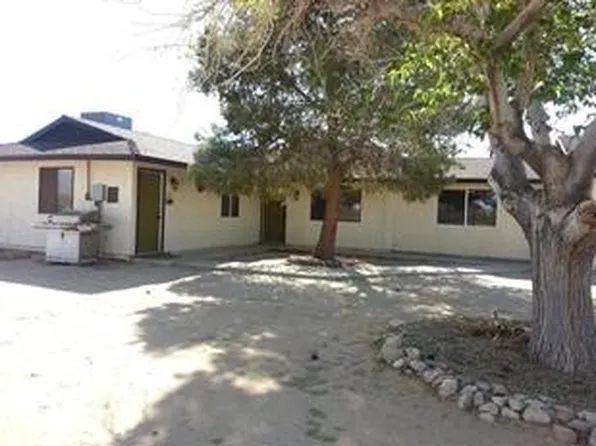 74711 Joe Davis Dr, Twentynine Palms, CA 92277