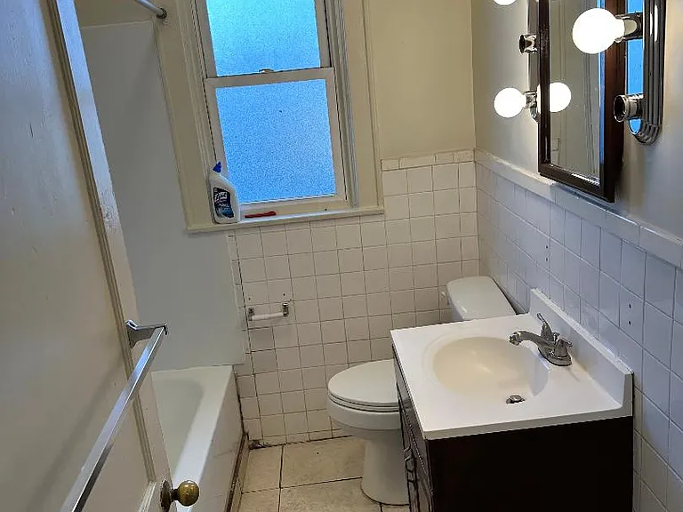 1933 Saw Mill Run Blvd #2 — Photo 4