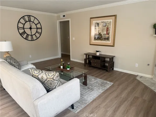 818 S Averill Ave APT 2, San Pedro, CA 90732