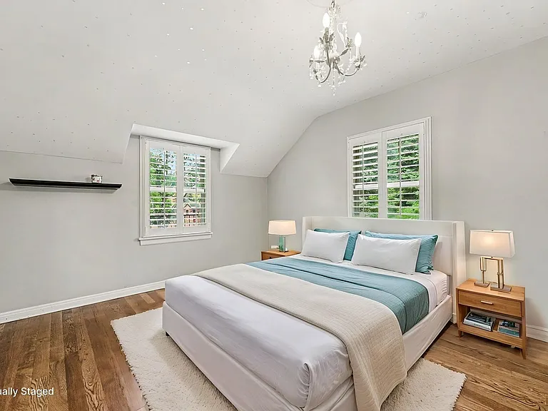 746 N Monaco Pkwy — Photo 26