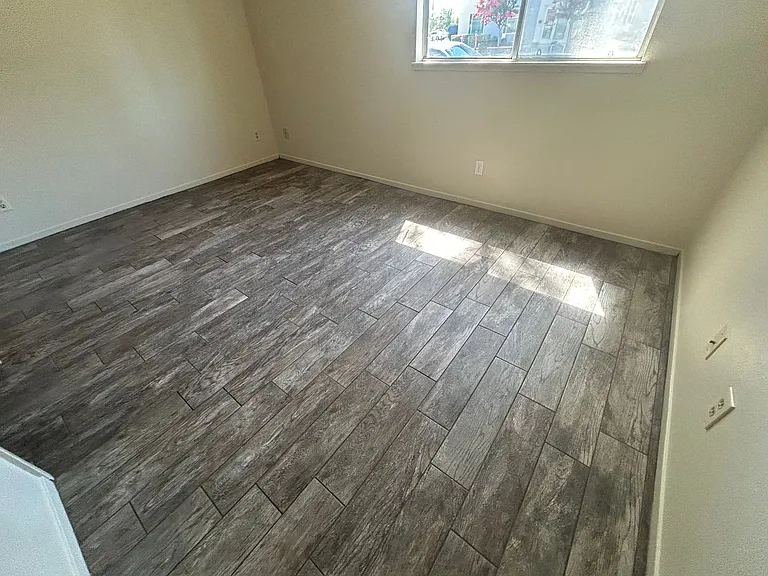 144 S Parsons Ave #A — Photo 21