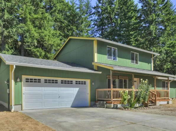 531 NE Conifer Dr, Bremerton, WA 98311