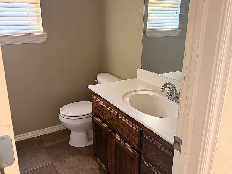 2251 Scissortail Landing Dr — Photo 9