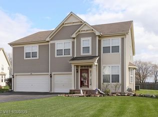 69 W Arden Ln, Round Lake, IL 60073