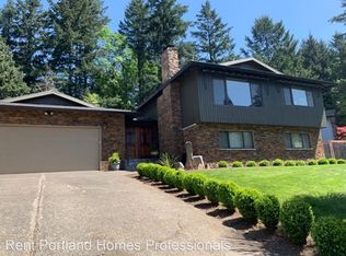 9945 SE Gia Ct, Happy Valley, OR 97086