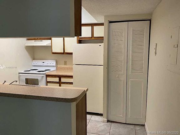 4th image of 5654 Rock Island Rd APT 213
