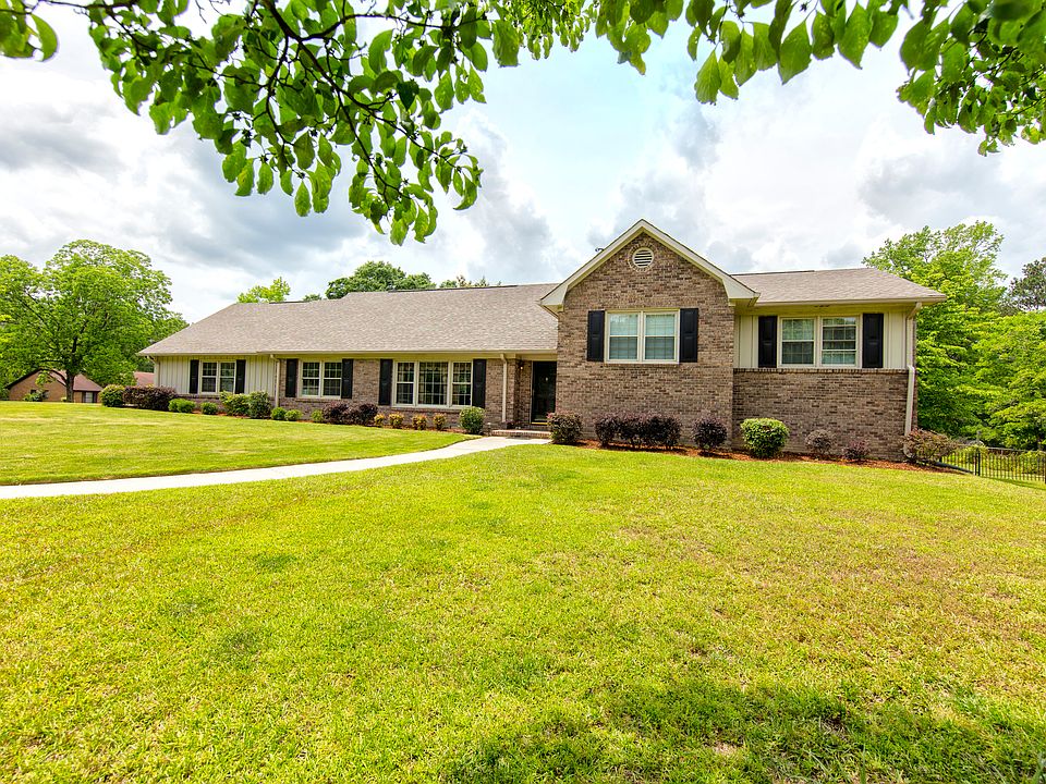 1st image of 3262 Starlake Dr