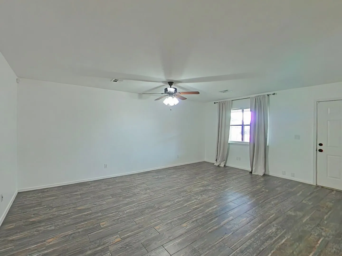 4914 SE Hardin Ave — Photo 4