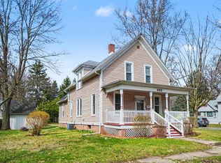 602 D St, La Porte, IN 46350