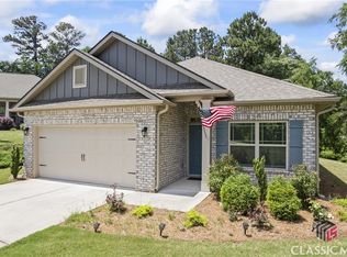 847 Hidden Holw, Commerce, GA 30529