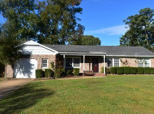 308 Mill Rd, Yorktown, VA 23693