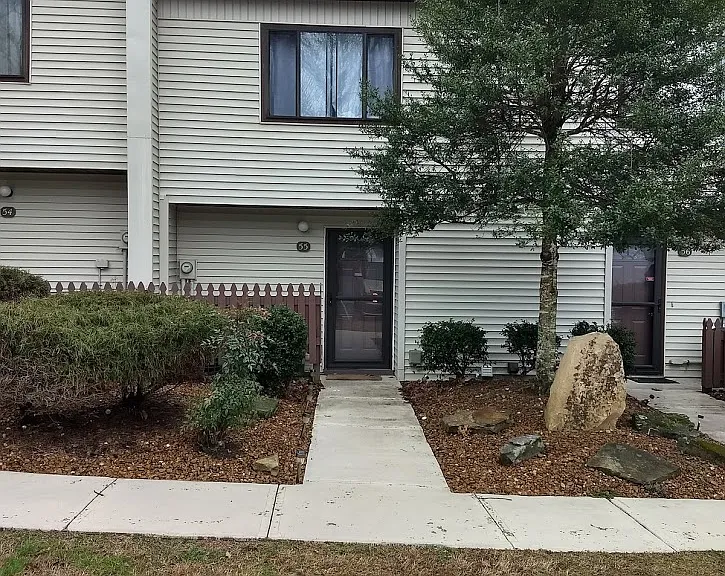 55 Wilshire Heights Dr #55 — Photo 1