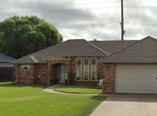 2409 Eagle Rd, Ponca City, OK 74601