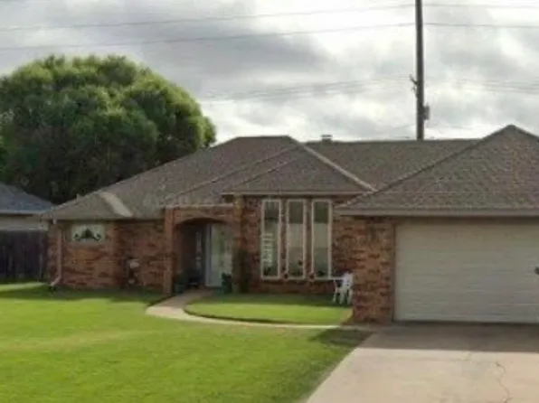 2409 Eagle Rd, Ponca City, OK 74601