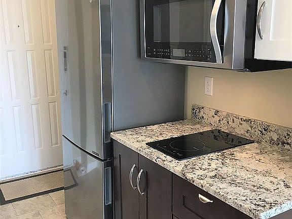 5th image of 10 Forest Beach Dr Unit 312