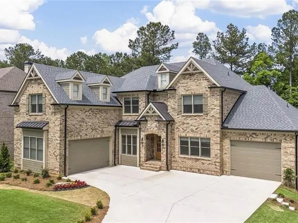 407 Estates View Dr, Acworth, GA 30101