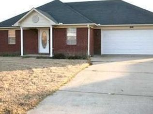 2511 Tracy Rd, Atoka, TN 38004