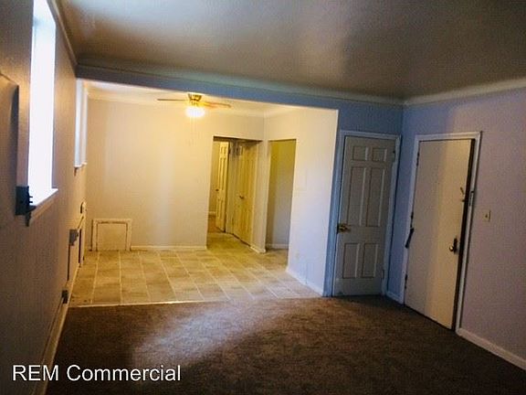 5th image of 2824 E 130th St APT 11