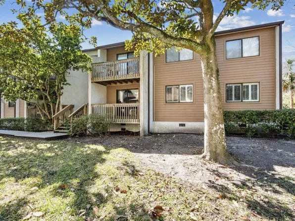 2724 Forest Ridge Dr, Fernandina Beach, FL