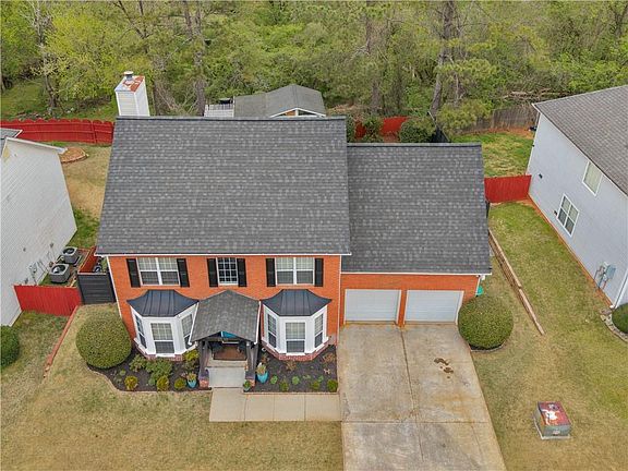 2nd image of 2732 River Tree Dr