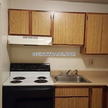 3rd image of 75 Scotch Pond Pl APT 35