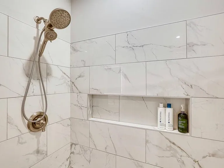 37 Pinecrest Dr #A — Photo 15