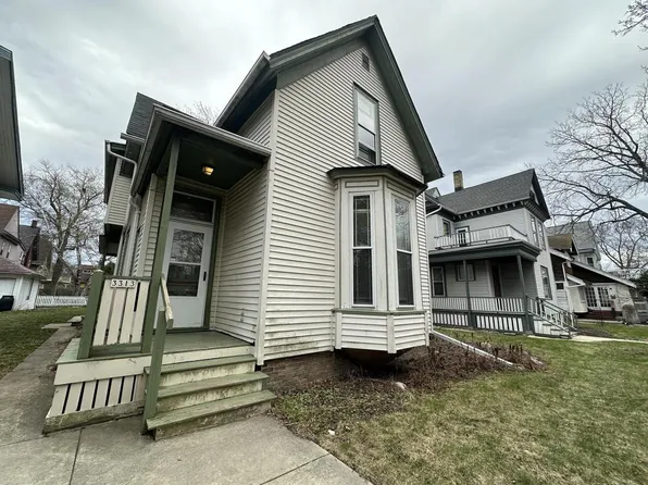 3313 West Kilbourn AVENUE, Milwaukee, WI 53208
