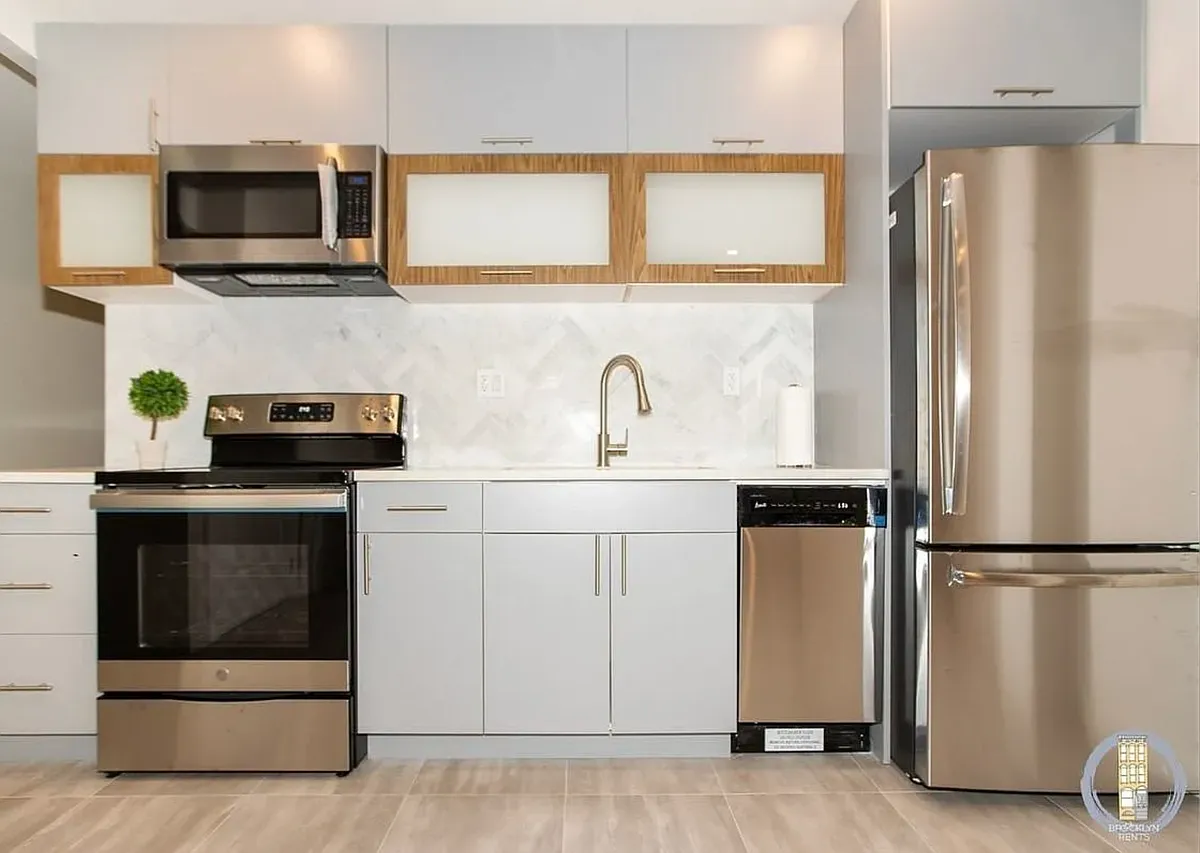 Building Photo - 1332 Bergen St #1B