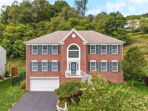 8057 Maureen Dr, Cranberry Township, PA 16066