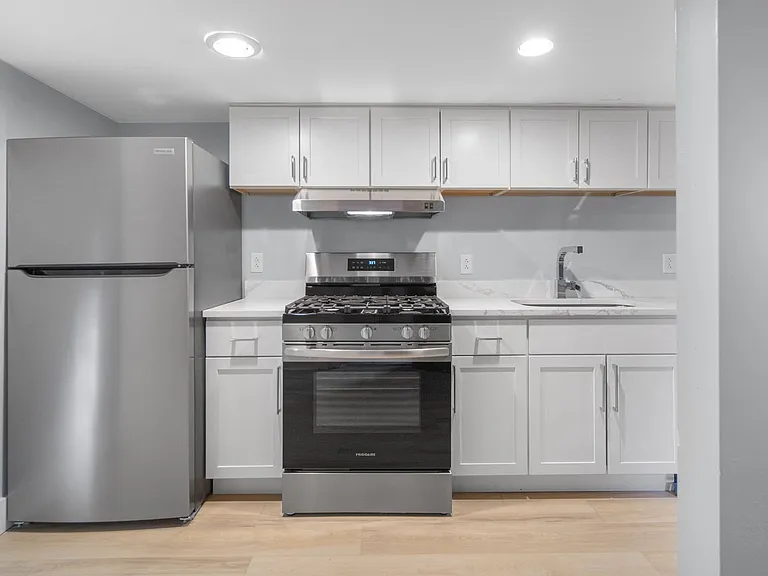 104 Harvard Pl — Photo 137